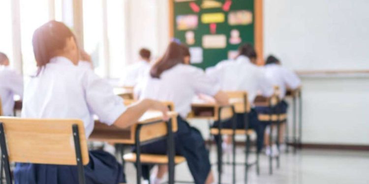Centre scraps ‘no-detention policy’ for classes 5 and 8 students in schools Centre scraps ‘no-detention policy’ for classes 5 and 8 students in schools