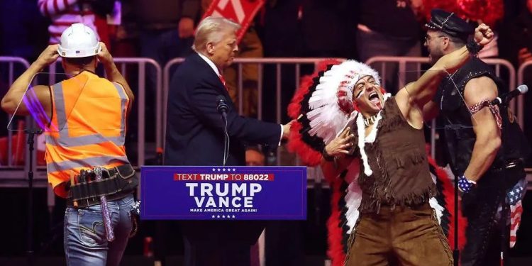 Trump promises blizzard of executive orders on first day of presidency Trump promises blizzard of executive orders on first day of presidency