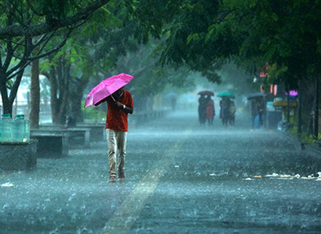 India’s Early Monsoon: Economic Relief and Emerging Challenges